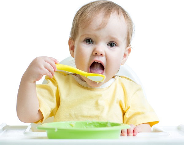 Thời điểm ăn dặm lý tưởng cho trẻ và những nguyên tắc tối ưu bố mẹ cần biết để chuẩn bị cho con yêu ăn dặm suôn sẻ-4