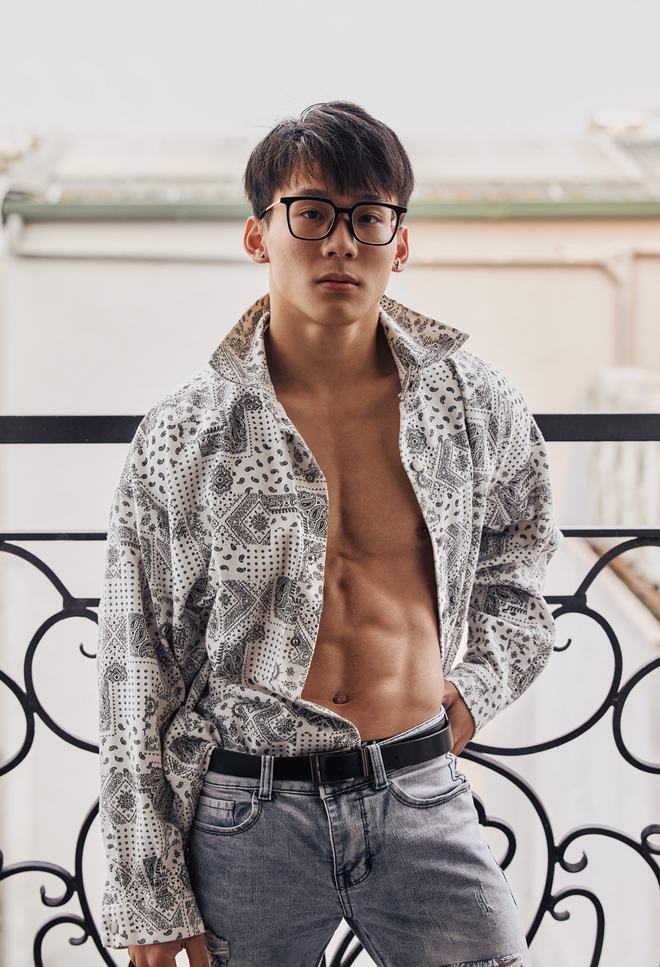 Dàn nam thần thể dục dụng cụ: Người là sinh viên ĐH top đầu, người đi tập huấn nước ngoài từ năm 7 tuổi-2