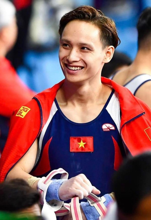 Dàn nam thần thể dục dụng cụ: Người là sinh viên ĐH top đầu, người đi tập huấn nước ngoài từ năm 7 tuổi-8