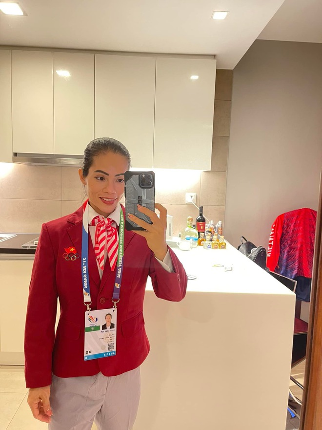 Lực sĩ Đinh Kim Loan: Cô gái quê nghèo vượt định kiến theo đuổi thể hình, 2 lần vô địch thế giới nhưng mất 16 năm mới có HCV SEA Games đầu tiên-9