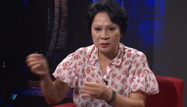 NSƯT Hương Dung: Trên phim quyền lực, ngoài đời chúa trổm-2