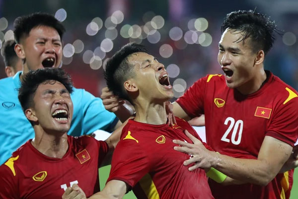 Mê Linh: Lắp màn hình LED cỡ lớn phục vụ nhân dân xem trận chung kết môn bóng đá Nam SEA Games 31-2