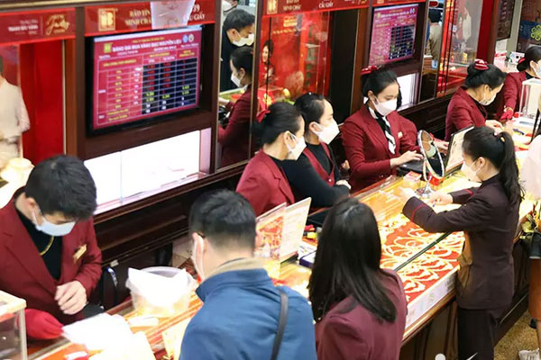 Giá vàng hôm nay 22/5: Kết thúc chuỗi tuần giảm giá liên tục dài nhất năm-1