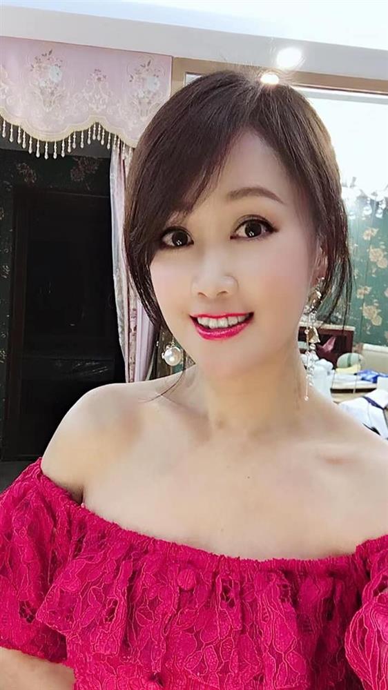 Cuộc đời Chúc Anh Đài kinh điển nhất màn ảnh sau 22 năm: U60 vẫn trẻ đẹp, hạnh phúc viên mãn bên Mã Văn Tài-6