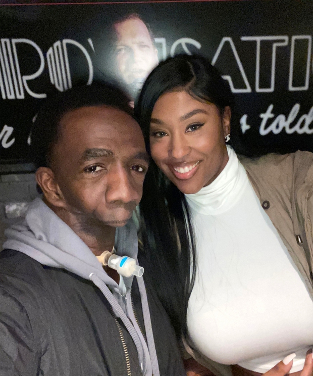 Sinh ra không có hàm, người đàn ông cả đời chưa được ăn uống hay nói chuyện vẫn viết nên chuyện tình cổ tích với người vợ xinh đẹp-5