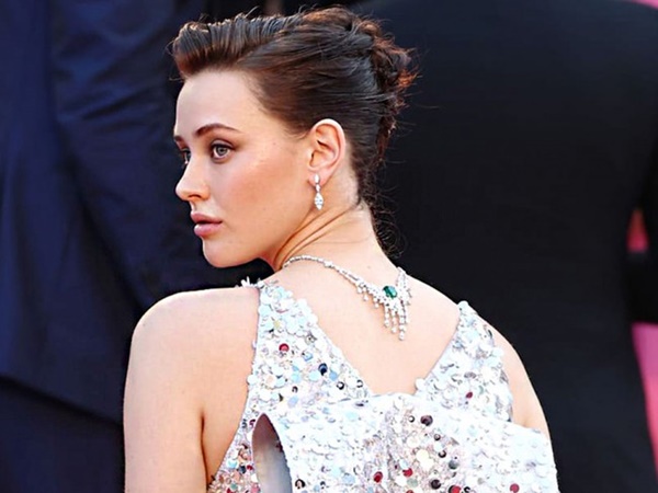 2 chi tiết khiến thời trang tại Cannes 2022 của Lý Nhã Kỳ kém tinh tế hơn xưa-12