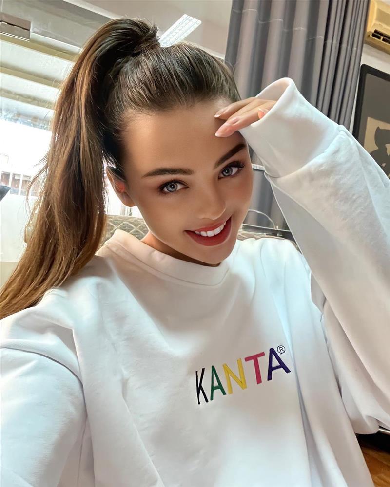 Vợ người mẫu nhắn Bùi Tiến Dũng: Anh làm cuộc sống của em đáng giá-9