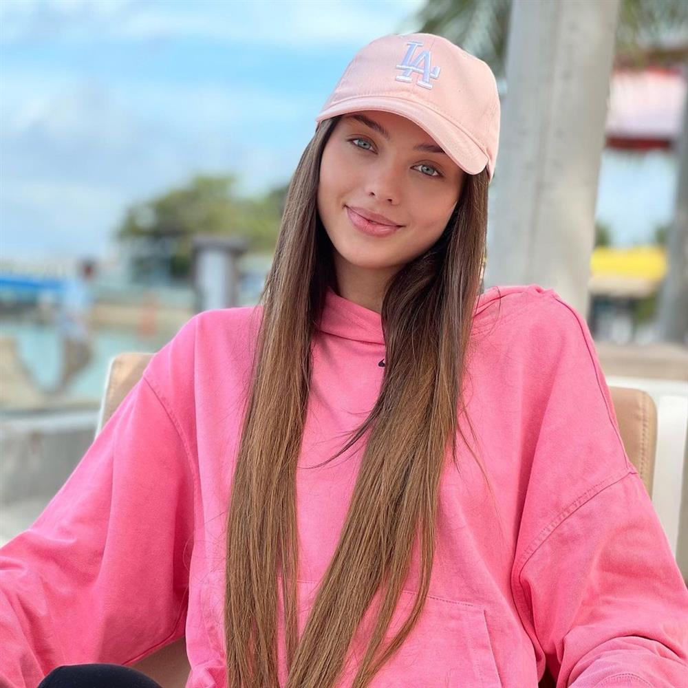 Vợ người mẫu nhắn Bùi Tiến Dũng: Anh làm cuộc sống của em đáng giá-6