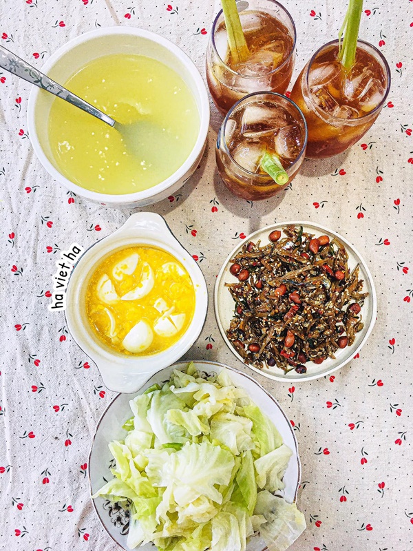 Mẹ đơn thân tất bật buôn bán vẫn chu toàn cơm ngon canh ngọt cho 2 con, nhìn là biết tháo vát thế nào!-6