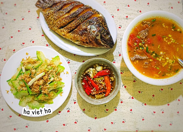 Mẹ đơn thân tất bật buôn bán vẫn chu toàn cơm ngon canh ngọt cho 2 con, nhìn là biết tháo vát thế nào!-9