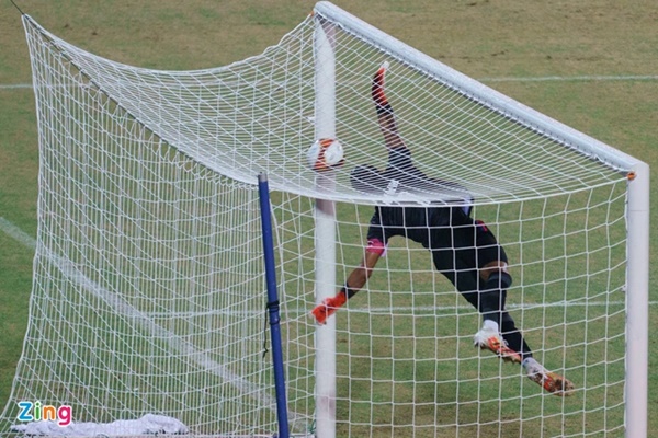 U23 Việt Nam hạ Thái Lan, bảo vệ ngôi vương SEA Games-3