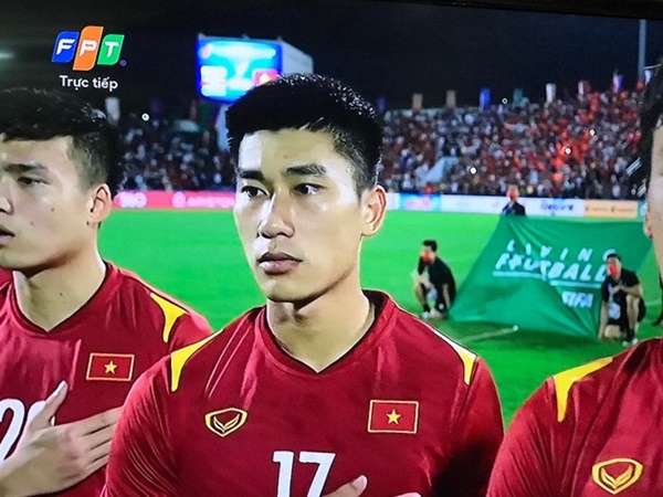 Nhâm Mạnh Dũng ghi bàn giúp U23 Việt Nam giành HCV SEA Games 31: Cao 1m81, trên sân dũng mãnh ngoài đời đẹp trai!-5