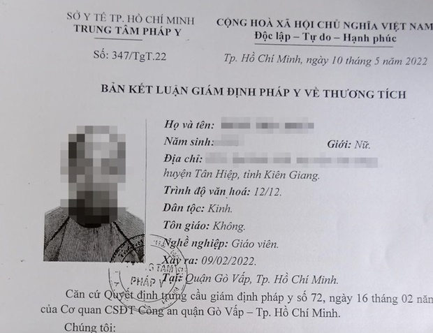 Một giáo viên tiểu học ở TP.HCM bị nhóm Youtuber đánh trọng thương-1