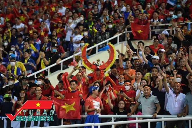 Những khoảnh khắc đầy cảm xúc trong trận chung kết U23 Việt Nam - U23 Thái Lan: Món quà tri ân vô giá tới người hâm mộ và HLV Park Hang-seo-6