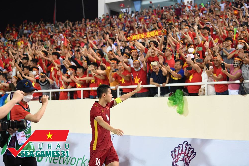 Những khoảnh khắc đầy cảm xúc trong trận chung kết U23 Việt Nam - U23 Thái Lan: Món quà tri ân vô giá tới người hâm mộ và HLV Park Hang-seo-18