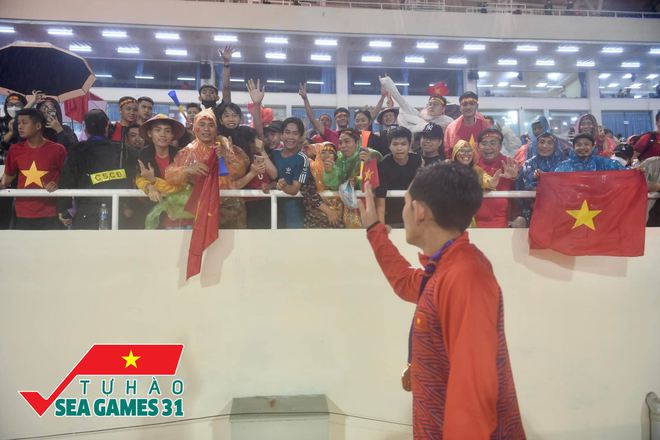 Những khoảnh khắc đầy cảm xúc trong trận chung kết U23 Việt Nam - U23 Thái Lan: Món quà tri ân vô giá tới người hâm mộ và HLV Park Hang-seo-17