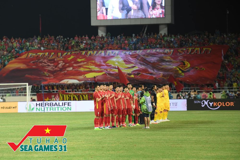 Những khoảnh khắc đầy cảm xúc trong trận chung kết U23 Việt Nam - U23 Thái Lan: Món quà tri ân vô giá tới người hâm mộ và HLV Park Hang-seo-1