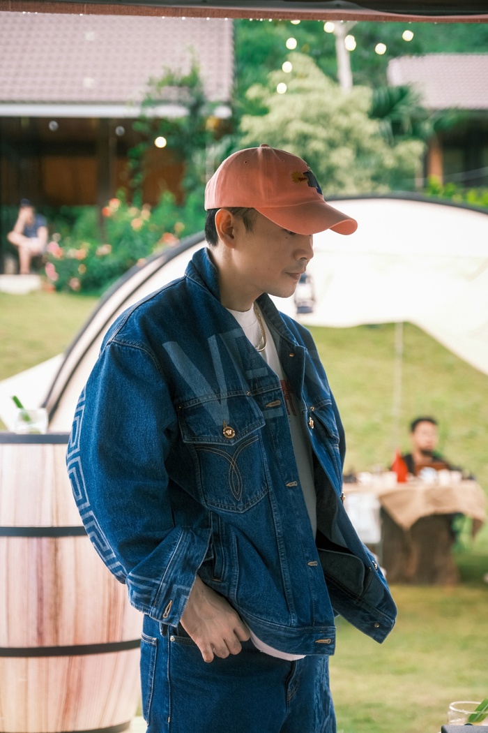 Cuối cùng Châu Bùi chịu công khai anh người yêu xịn rồi-3