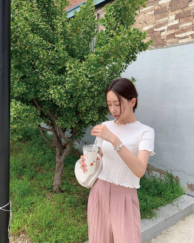 13 cách mặc quần màu pastel không sợ sến, chỉ trẻ trung và thanh lịch trở lên-8