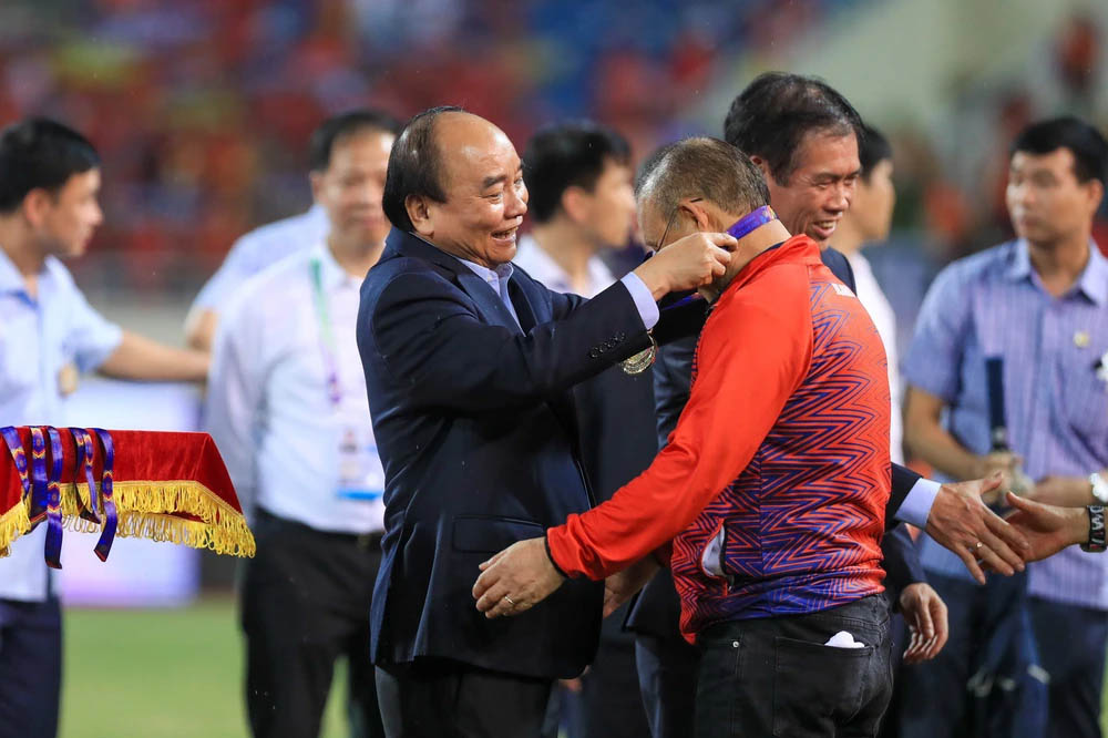 Tái hiện khoảnh khắc huy hoàng nhất, thầy Park xứng đáng với tấm HCV không tì vết-4