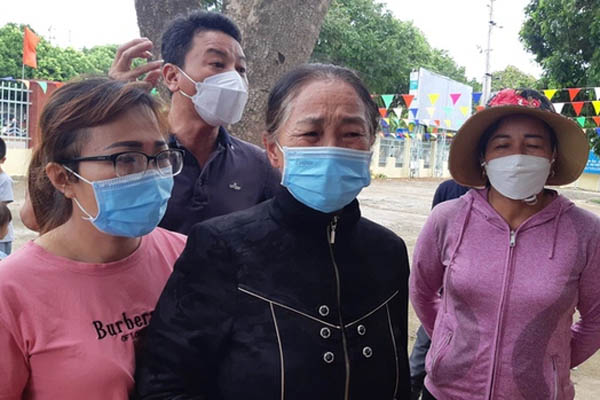 Từ vụ cháu bé đang sống bị khai tử: Xử lý thế nào?-2