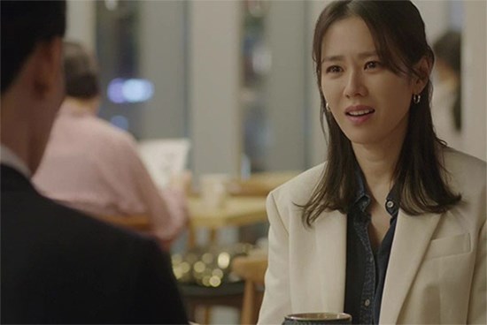 Chồng đi làm 2 giờ sáng mới về nhà, tôi làm một bát mì, anh ấy ăn xong rơi nước mắt nói ly hôn