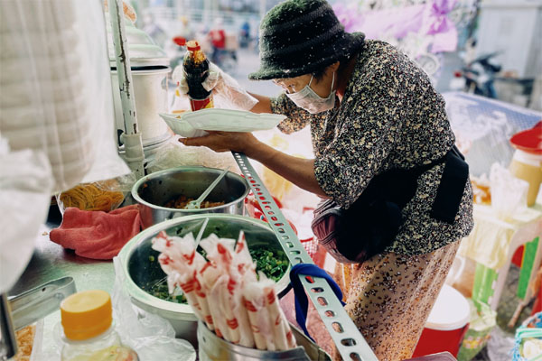 Ly cafe sáng lên giá, hộp sữa đắt đỏ hơn: Kêu trời chứ giờ biết kêu ai-3