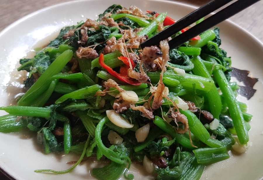 Thứ đặc sản hiếm có, ít người biết ở Hà Nội, rang lá chanh, xào rau bí, thả lẩu ngon hết nấc, người bán hết vèo cả đôi tạ-4