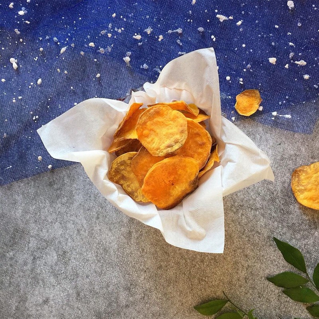 Món ăn vặt này làm cực dễ mà lai rai cả ngày chẳng lo tăng cân: Chị em không thử thì tiếc lắm nha!-4