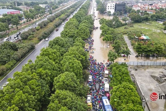 Mưa lớn khắp các khu vực, Bắc Bộ nguy cơ ngập úng nhiều nơi