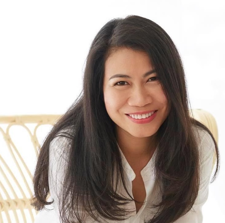 Con cũng thở dài ba mẹ nhà người ta lương trăm triệu, bằng tuổi ba thì người ta đã là tổng thống-1