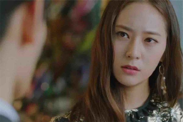 Thấy tiểu tam chễm chệ ngồi trong nhà, tôi nổi cơn tam bành gọi ngay bố mẹ chồng tới xử lý nhưng sự thật sau đó khiến tất cả ngã ngửa-1