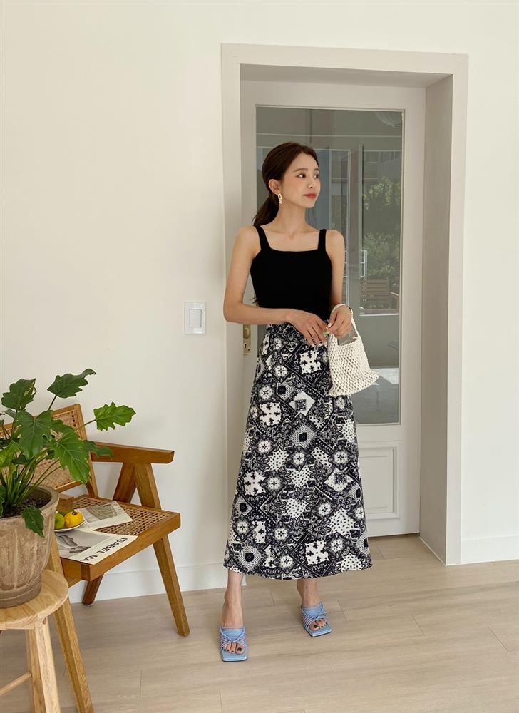 3 kiểu chân váy mặc lên là lộ hết eo thô bụng mỡ, còn khiến đôi chân như ngắn một mẩu-9