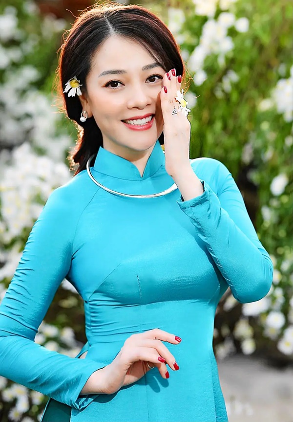 Hôn nhân 25 năm của Hoa hậu Quý bà đầu tiên và duy nhất tại Việt Nam - Hoàng Yến-3
