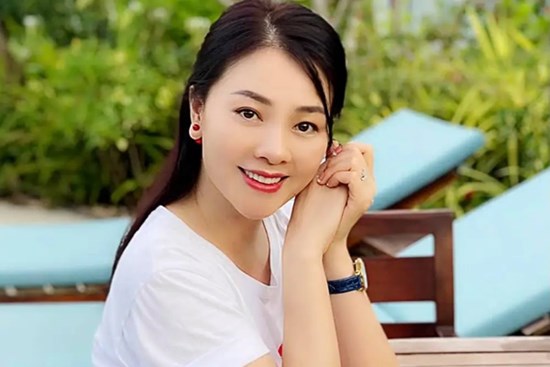Hôn nhân 25 năm của Hoa hậu Quý bà đầu tiên và duy nhất tại Việt Nam - Hoàng Yến