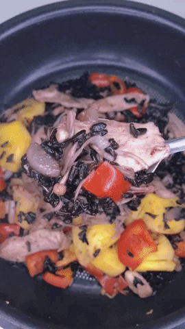 Cơm rang mà làm thế này thì ăn quanh năm không lo tăng cân: Thao tác đơn giản, không cần bàn về độ ngon-1