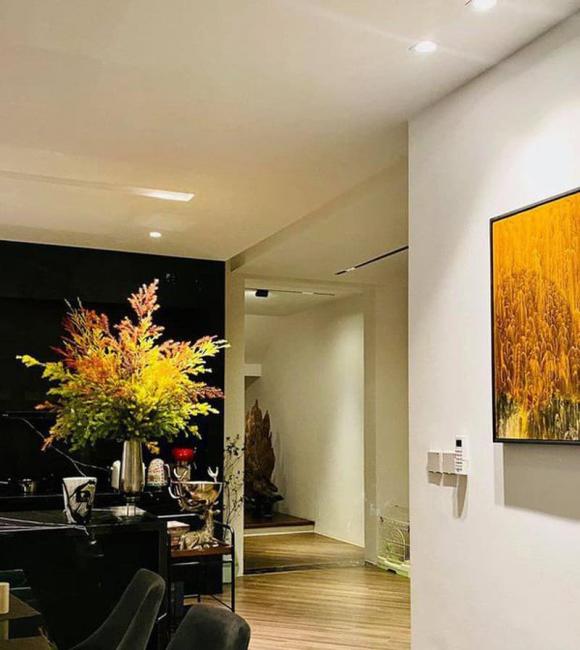 BTV Ngọc Trinh khoe thêm một số góc trong siêu biệt thự đẳng cấp, nhìn ai cũng mê!-6