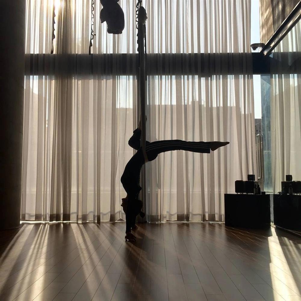 Jang Nara massage mặt 10 phút/ngày để chống lão hóa-8