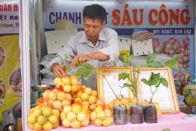 Chanh leo ngọt cả trăm nghìn đồng/kg vẫn cháy hàng-1