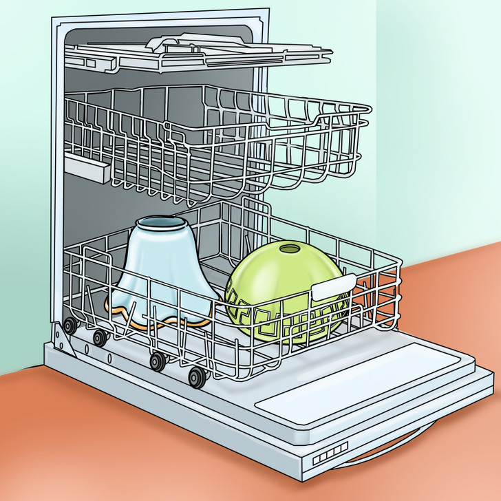 8 vật dụng bạn chưa từng nghĩ bỏ vào máy rửa bát hóa ra lại có thể sạch nhanh chóng-6