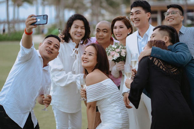 Khương Ngọc: Nhiều năm sống kín tiếng và đám cưới bất ngờ ở tuổi 38-9