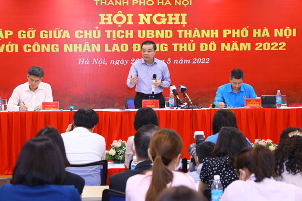 Thi thể nữ giới không mặc áo trong căn hộ chung cư-2