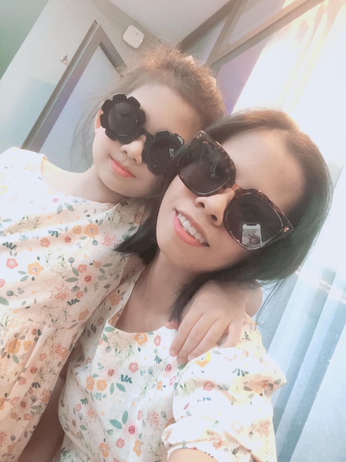 Con gái Mai Phương được bảo mẫu đưa đi du lịch sau thi học kỳ, tiếp tục chăm sóc thiên thần nhỏ-1