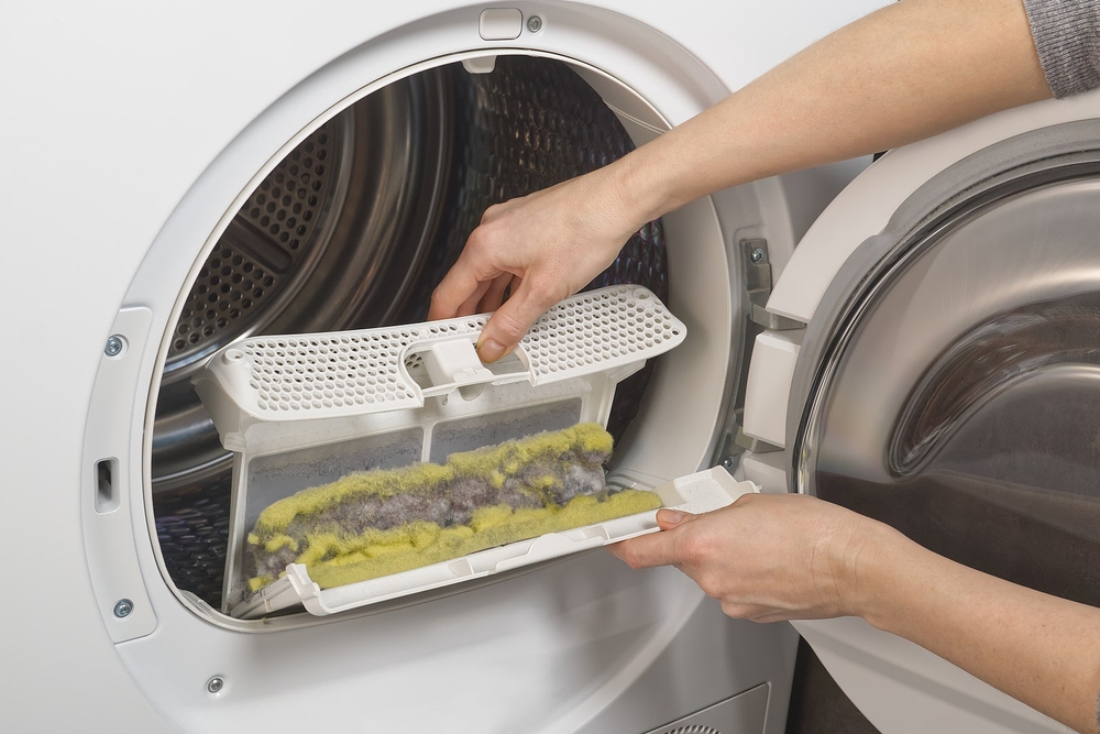 Dùng máy sấy quần áo mà mắc những sai lầm sau, đồ chẳng nhanh khô lại còn tốn điện-6