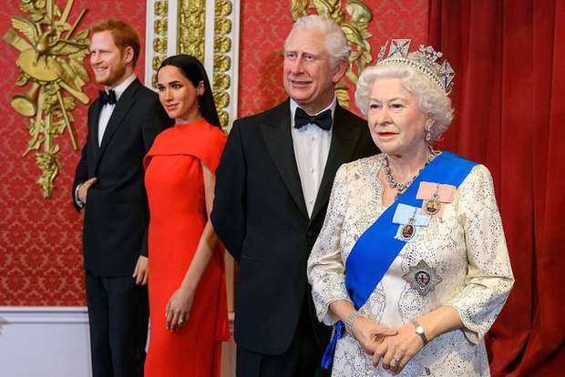 Công nương Kate xinh đẹp rạng ngời trong sự kiện bất chấp thời tiết xấu, nhà Meghan Markle đoàn tụ với Hoàng gia Anh-10