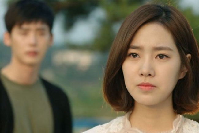 Chú út cưới, chồng tặng xe, trong đám cưới thấy cô dâu, tôi lái xe cưới bỏ về nhà đẻ rồi đề nghị ly hôn-1