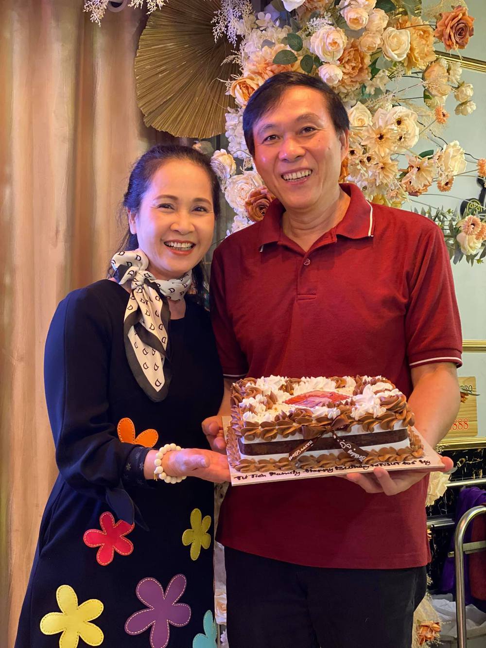 Mẹ chồng Lan Hương: Tình yêu bền bỉ hơn 40 năm với ông xã và cuộc sống viên mãn tuổi 61-4
