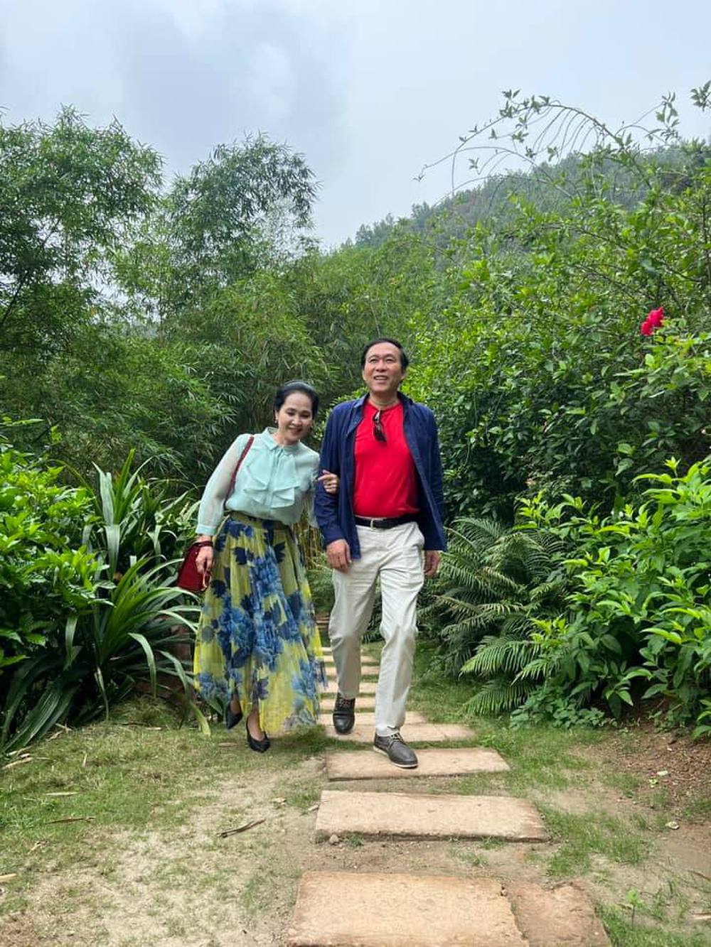 Mẹ chồng Lan Hương: Tình yêu bền bỉ hơn 40 năm với ông xã và cuộc sống viên mãn tuổi 61-5