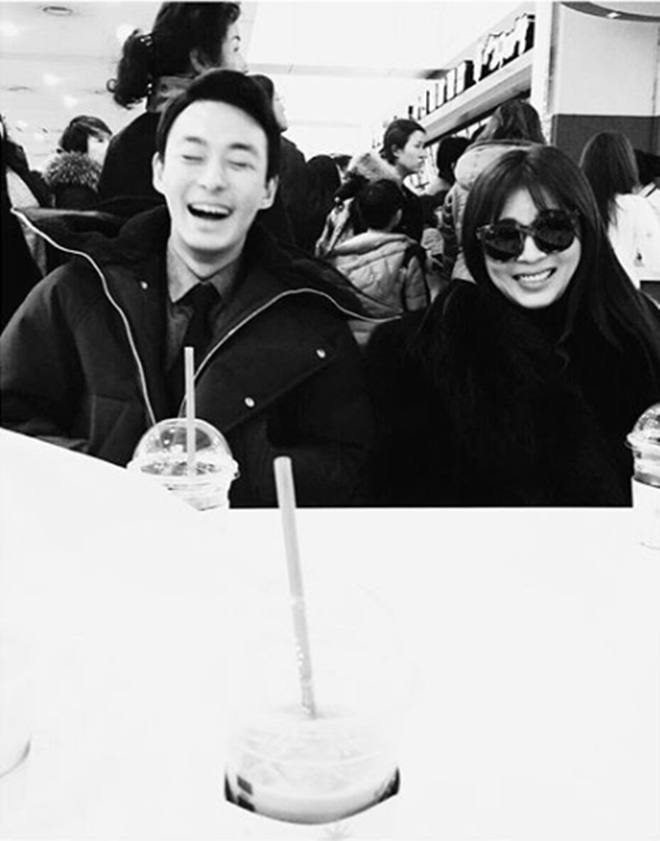 19 năm sau bức ảnh viral” tại Baeksang, cuộc sống của 4 mỹ nhân tạo nên khoảnh khắc ấy giờ ra sao?-14