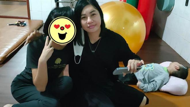 Hậu xác nhận chia tay Kiều Minh Tuấn, Cát Phượng tất bật đi làm từ thiện, thần thái nay đã tươi vui hơn hẳn-8